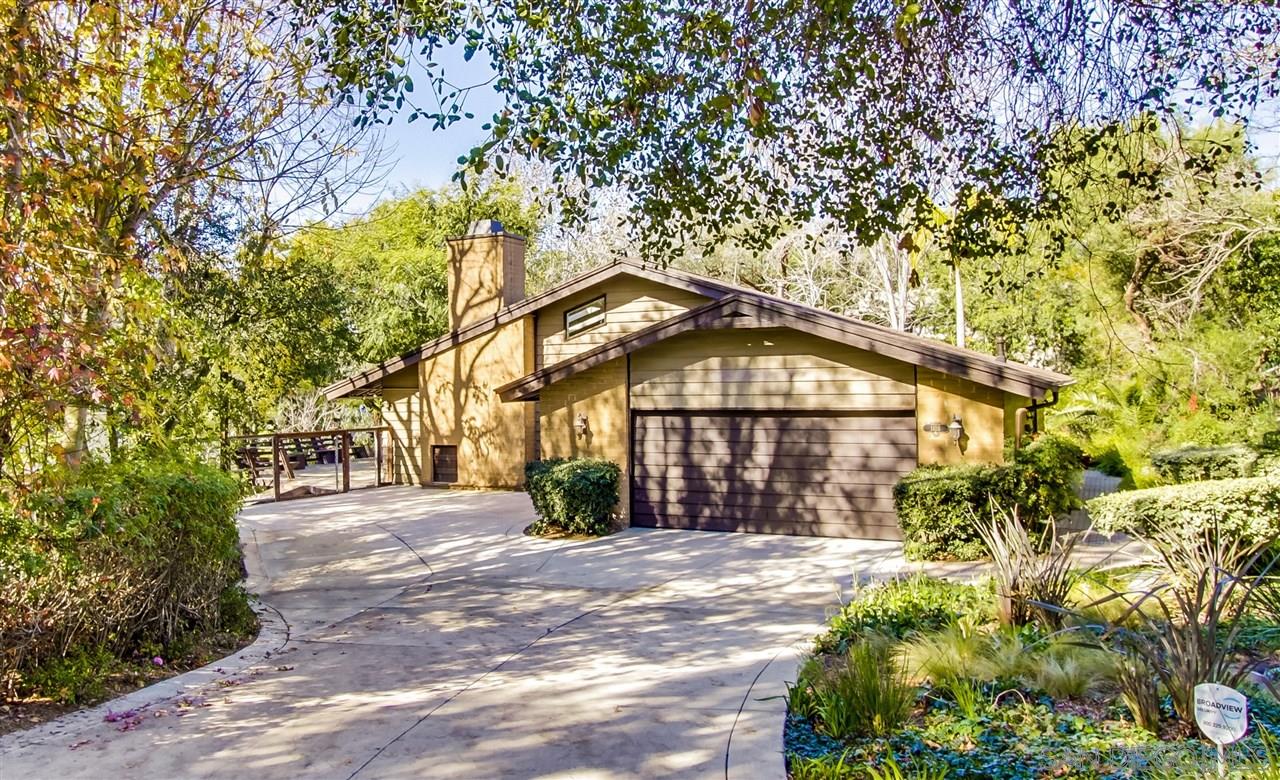 1105 Solana SOLD Drive